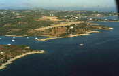 gr-scene2.jpg (27550 bytes)