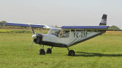 Taxiing the Zenair CH-701 on grass...