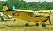 STOL CH701 on a farmers field