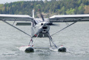 STOL CH 701 float plane - Sweden