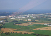 Approaching Oshkosh (KOSH) by following the railway tracks from "FISK"